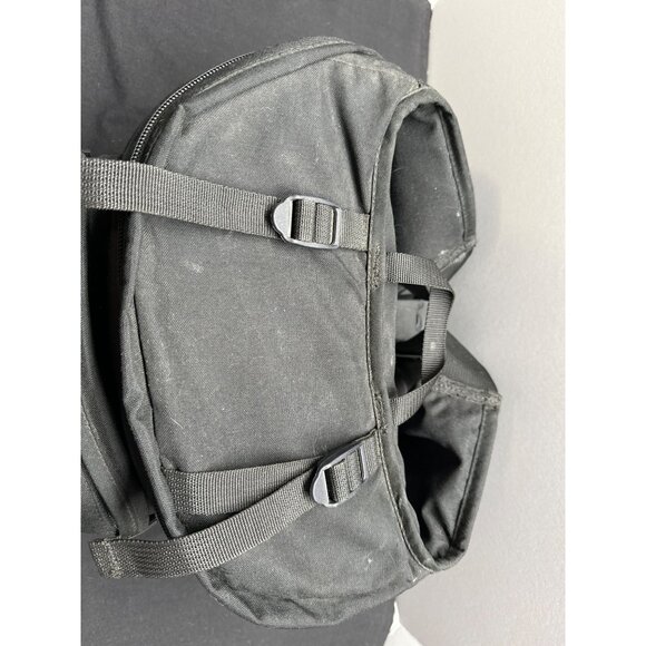 L.L. Bean Black Canvas Waist Bag With Adjustable Strap & Multiple Pockets - Picture 6 of 12